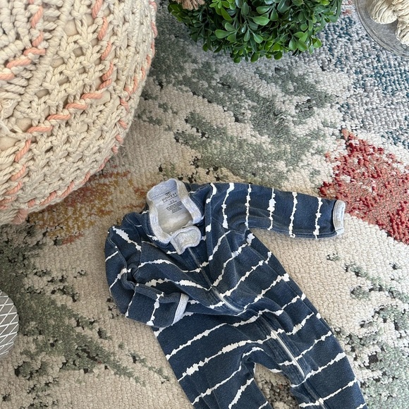 Honest Baby Co Tie Dye Organic Cotton Zip Footies One-Piece Sleep & Play 0-3 M - Picture 3 of 10